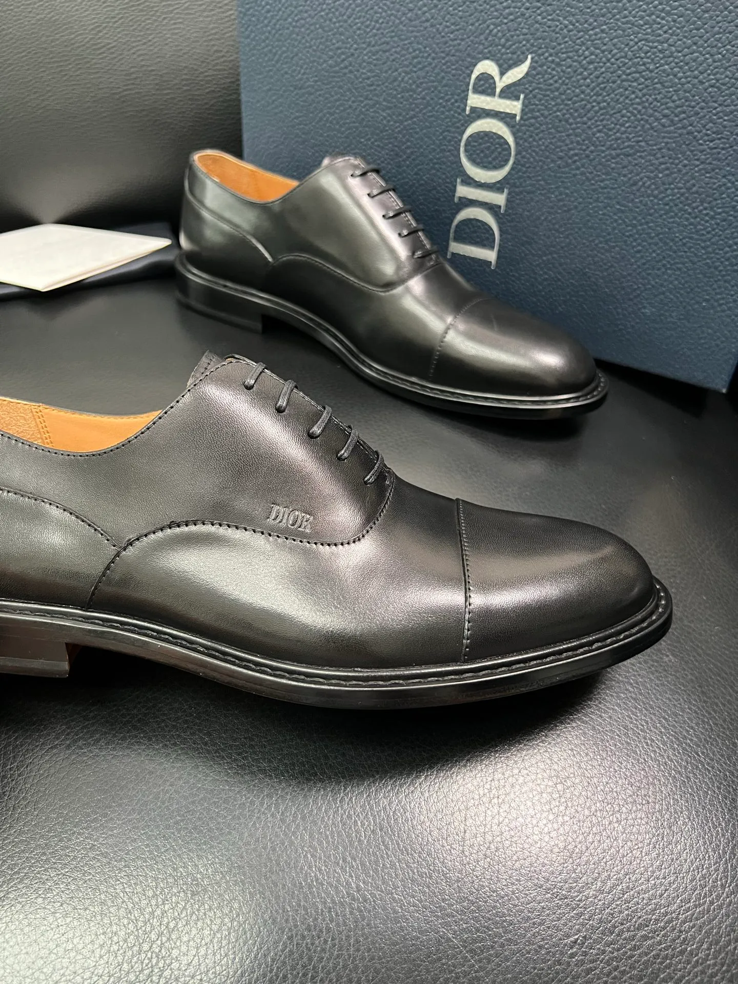 Men's shoes 💰940 Dior top purchasing agent, synchronized with Dior counters, original factory configuration, imported Italian cowhide, fully imported water-dyed cowhide lining, sole: original factory special supply, original sole super comfortable, original factory follow-up order 🔍🔍High quality, welcome to compare, code number 39-44 (can be ordered 38 45 46) 85868